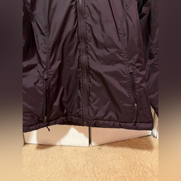The North Face Purple Jacket - Picture 3 of 10